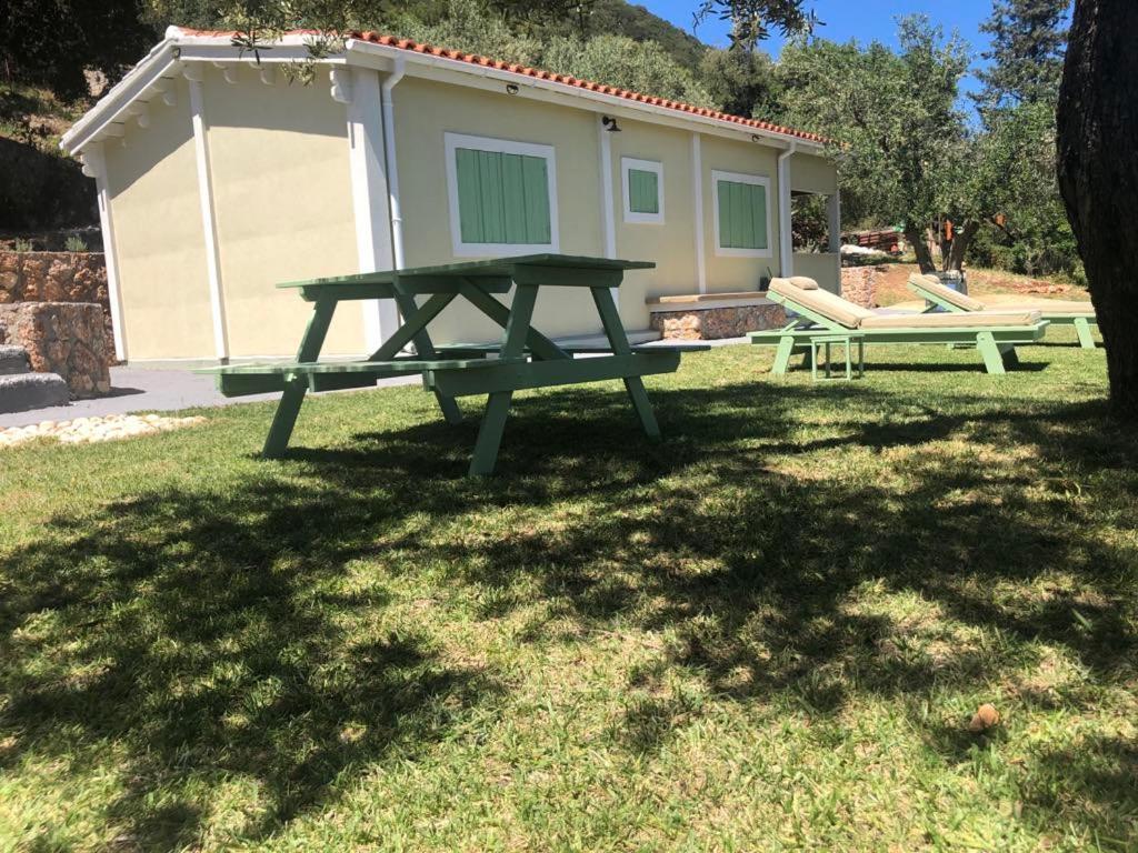 Villa Lito Zola Luaran gambar